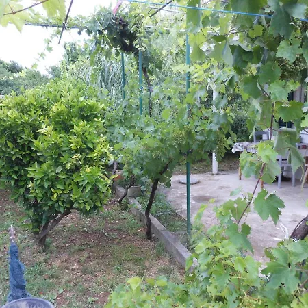 Apartamento With A Parking Space Stobrec, - 15756 Split