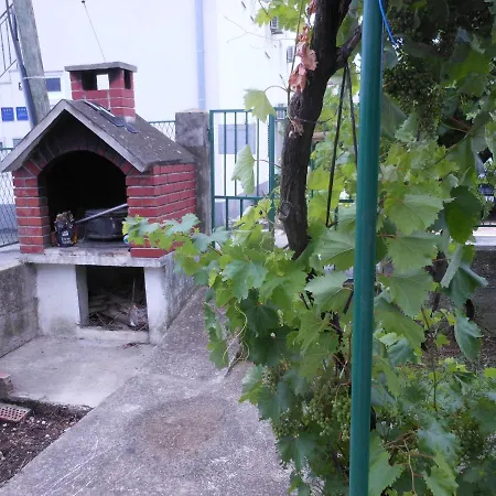 Apartamento With A Parking Space Stobrec, - 15756 Split