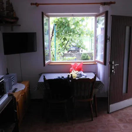 アパート With A Parking Space Stobrec, - 15756 *