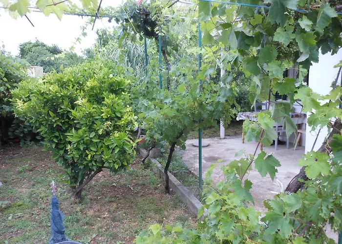 Appartement With A Parking Space Stobrec, - 15756 Split